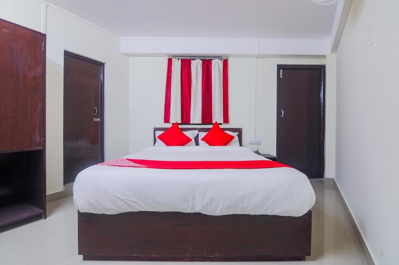 Oyo 18759 Nirvana Guest House Шиллонг Экстерьер фото